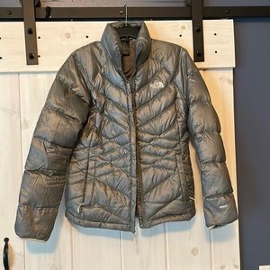 The North Face Women's Gray Puffer Jacket size medium